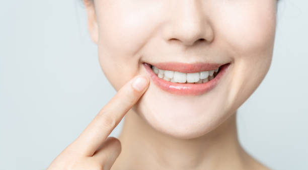 Comparing the Pain Factor: Laser Teeth Whitening vs. Zoom Teeth Whitening Leicestershire