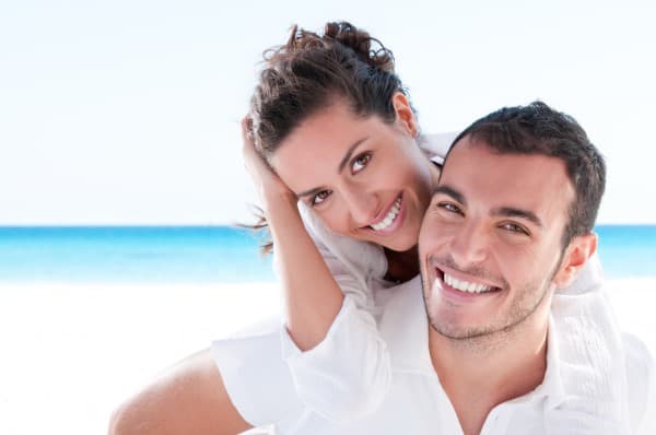 LA Teeth Whitening Leicestershire